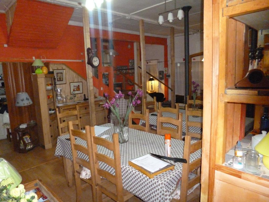 Mi Residencial Guest House Punta Arenas Exterior photo