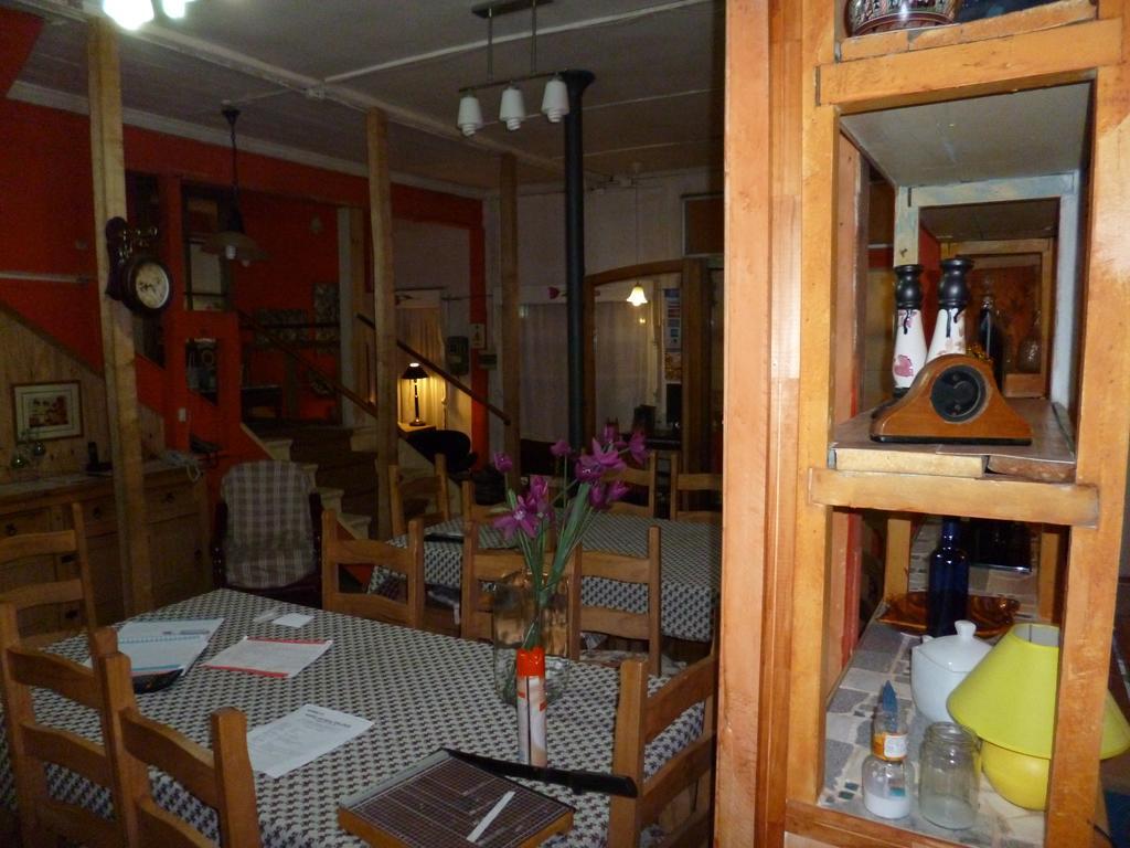 Mi Residencial Guest House Punta Arenas Exterior photo