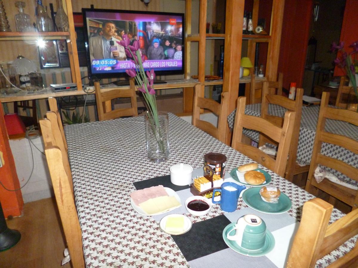 Mi Residencial Guest House Punta Arenas Exterior photo
